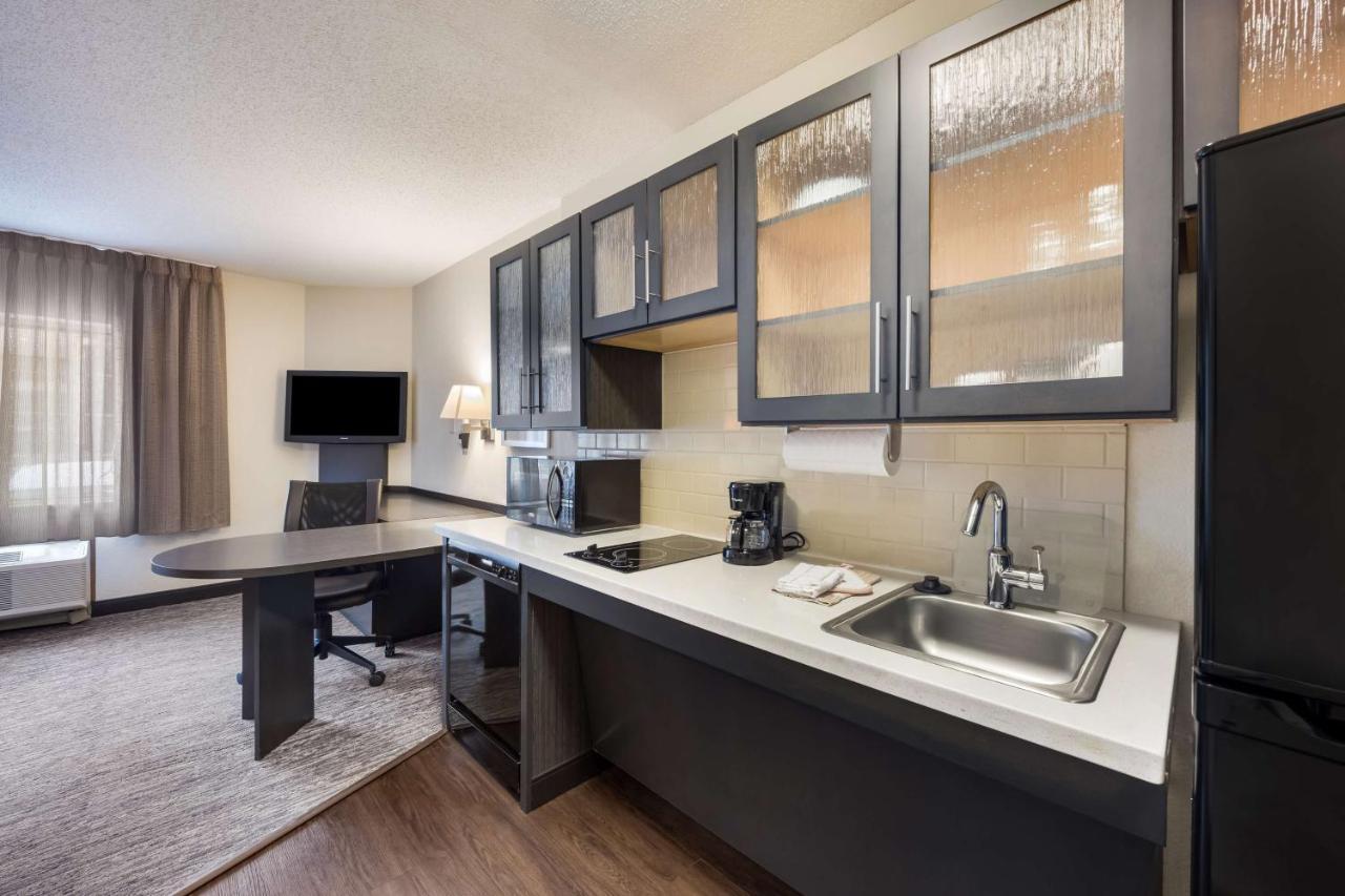 Sonesta Simply Suites St Louis Earth City Εξωτερικό φωτογραφία