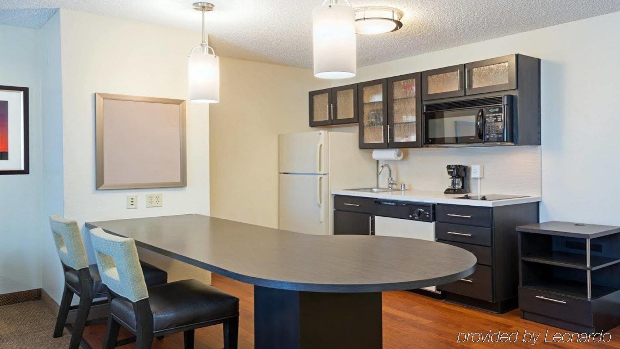Sonesta Simply Suites St Louis Earth City Εξωτερικό φωτογραφία