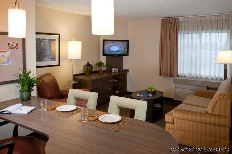 Sonesta Simply Suites St Louis Earth City Εξωτερικό φωτογραφία